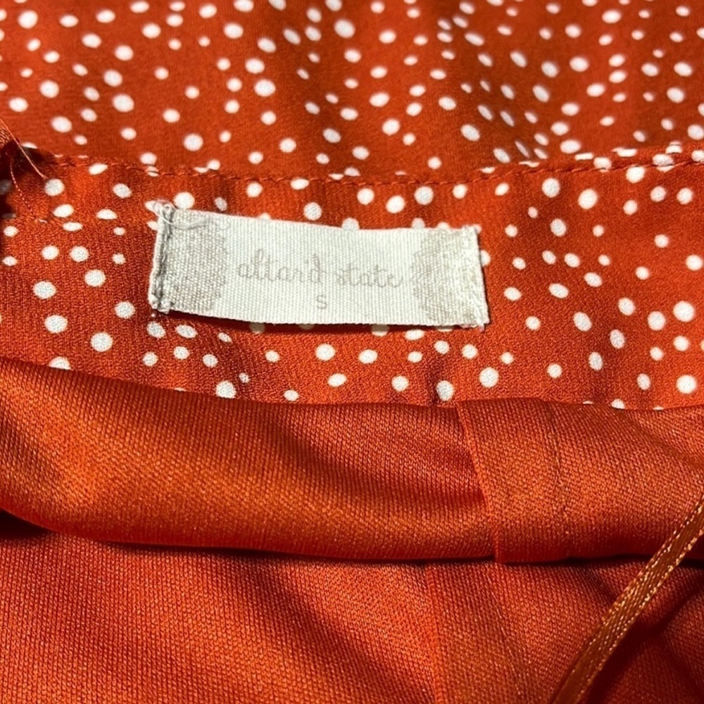 Altar'd State Burt orange polkadot skirt size small (28 waist) - Picture 5 of 5
